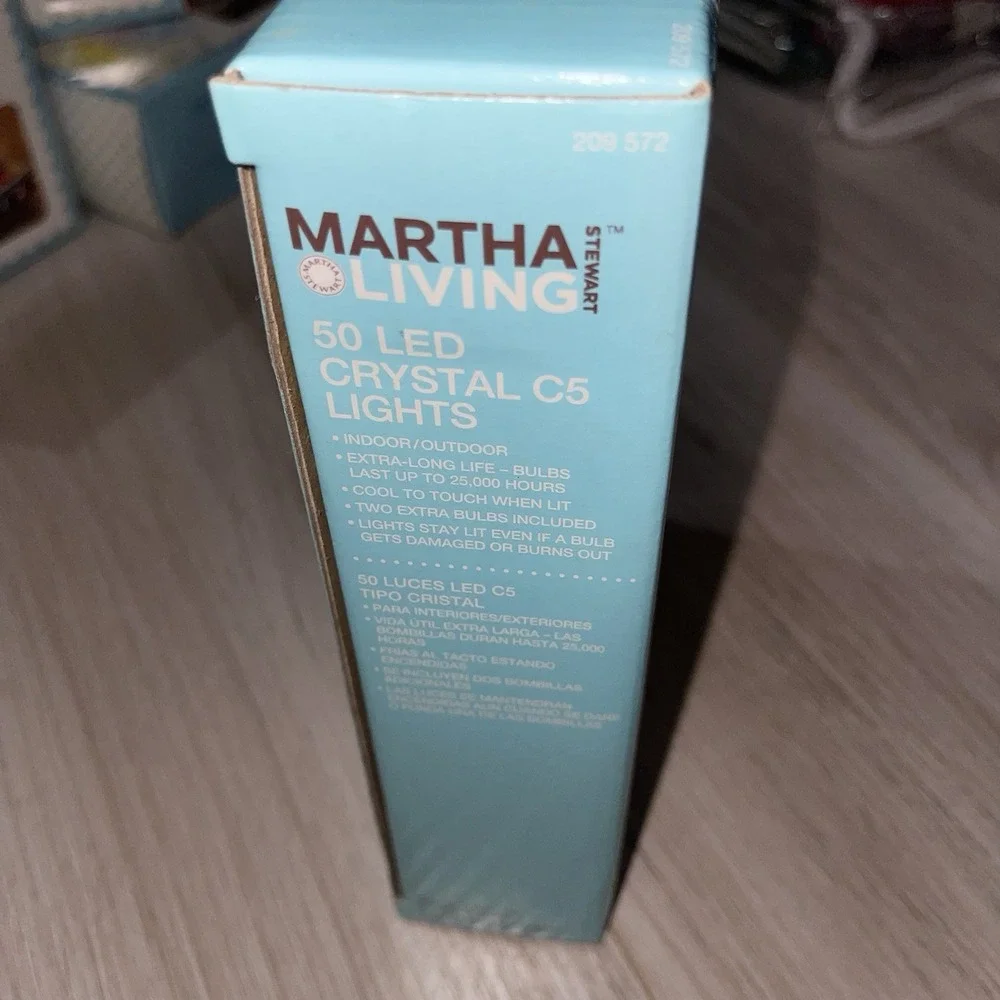 NIB Martha Stewart Living 50 LED Crystal C3 Lights Red 16.3 Ft Lighted Length